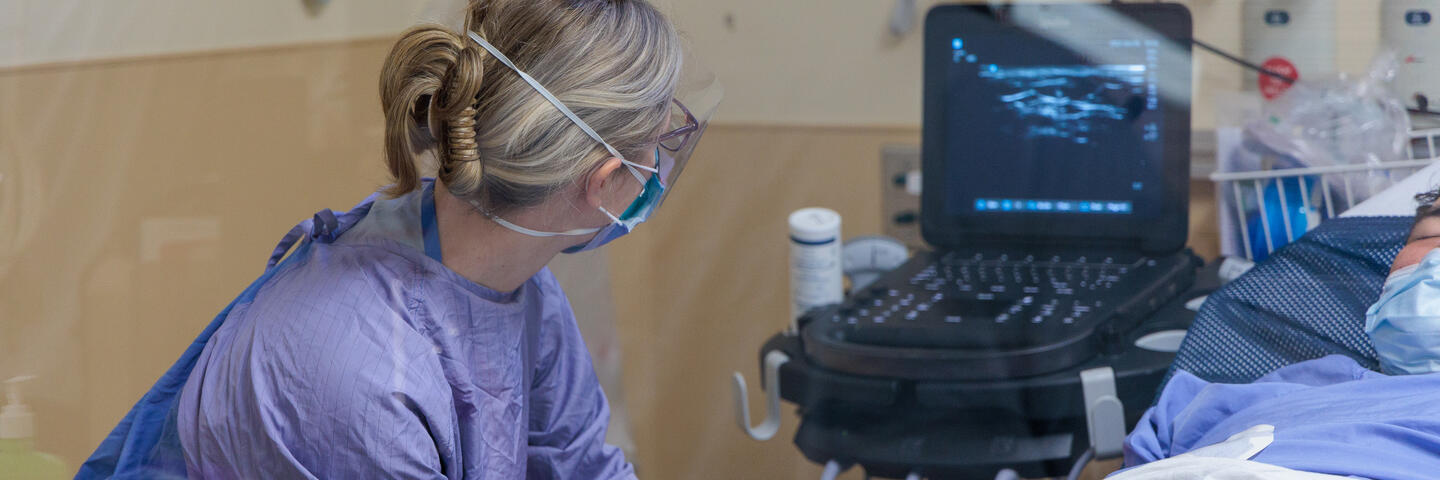 High acuity nurse providing patient care